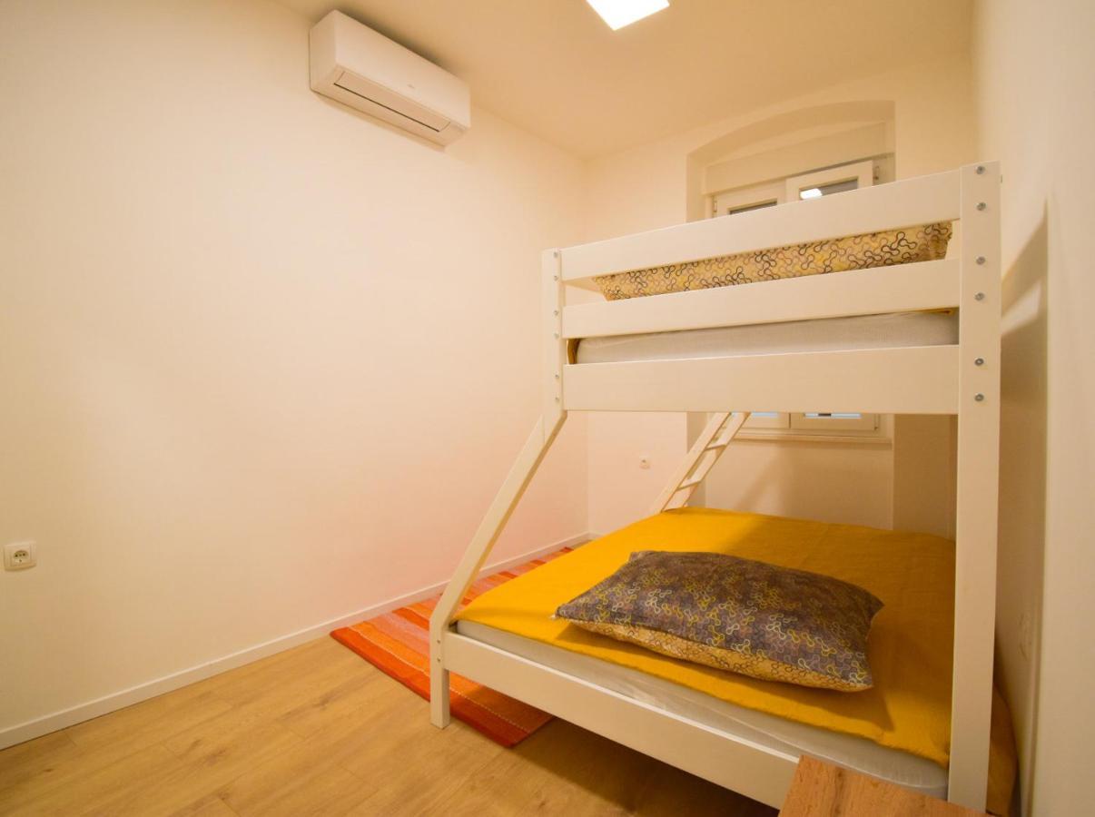 Apartment Anna Rijeka Exteriör bild